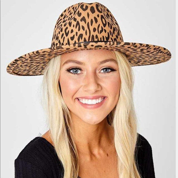 🆕 Leopard Hat - Picture 2 of 2